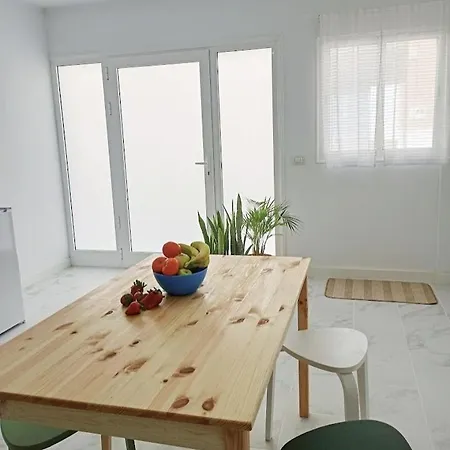 Apartamento Bonito Estudio Con Wifi Y Zona De Barbacoa