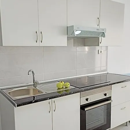 Bonito Estudio Con Wifi Y Zona De Barbacoa Apartamento La Listada